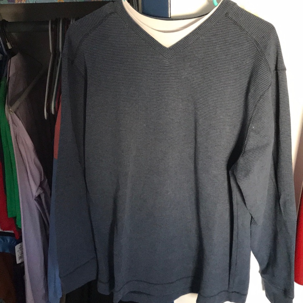 Long sleeve tee